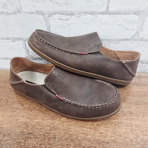 OluKai Shoes - Olulai Leather Slip Ons